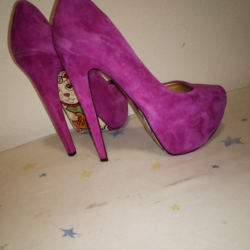 TaylorSays by Inked Boutique